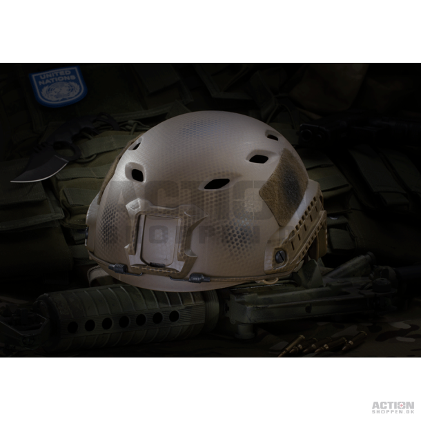 Fast Hjelm BJ, Subdued