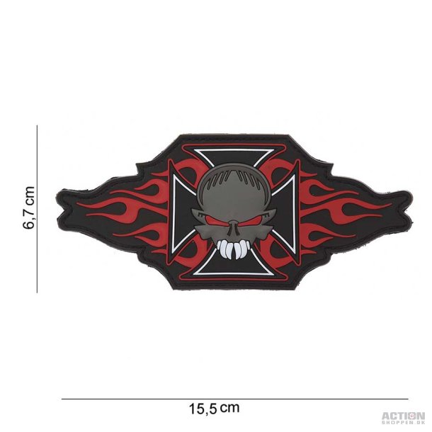 Patch - 3D PVC maltezer kruis skull/flames